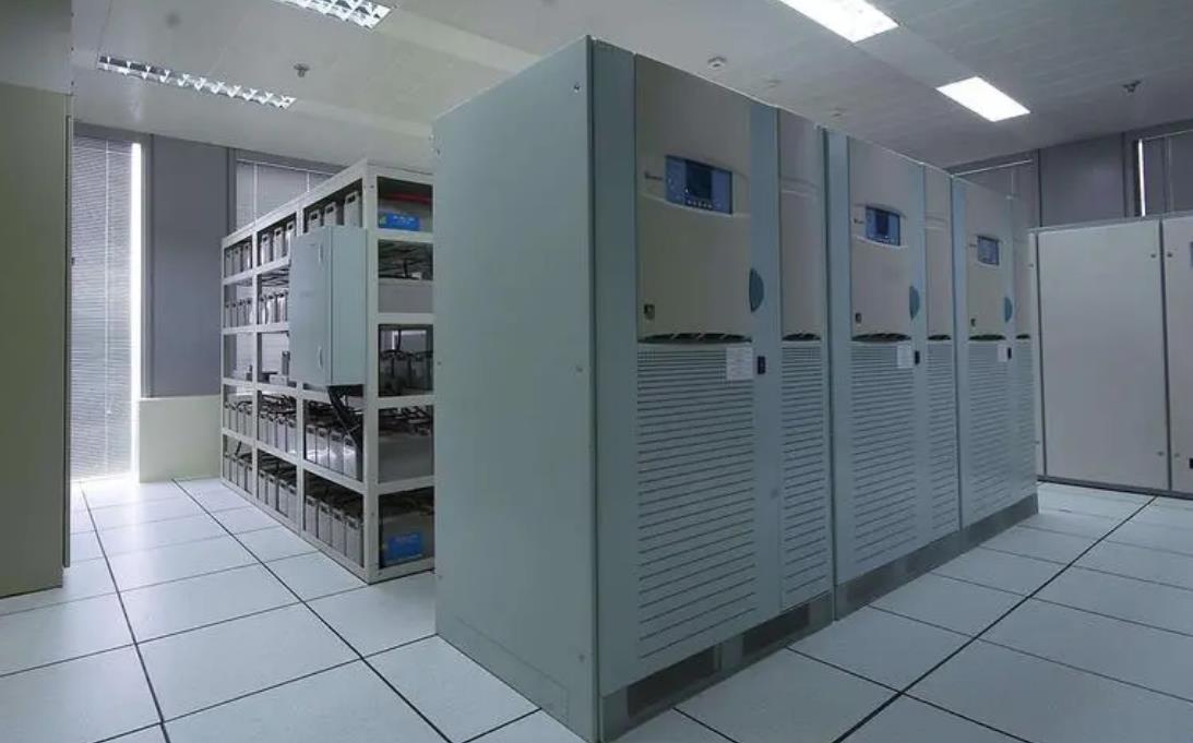 普安UPS 电源的分类