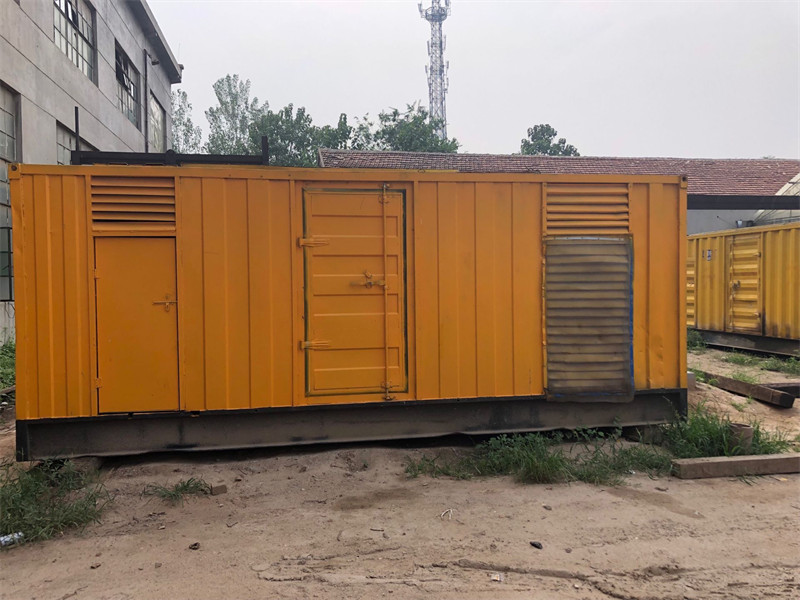 普安发电机出租进行负载测试时，电瓶电量不足的具体判断标准是什么？